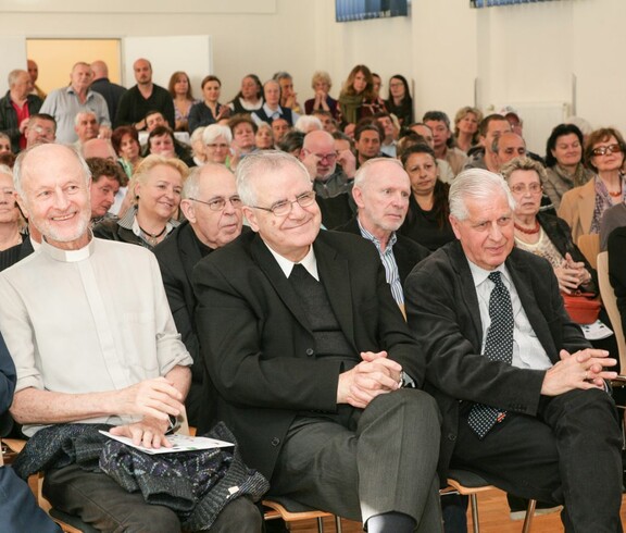 Foto vom Festakt zu 20 Jahre Marienstüberl