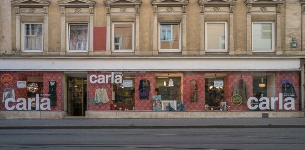 Hausfassade eines carla Shops