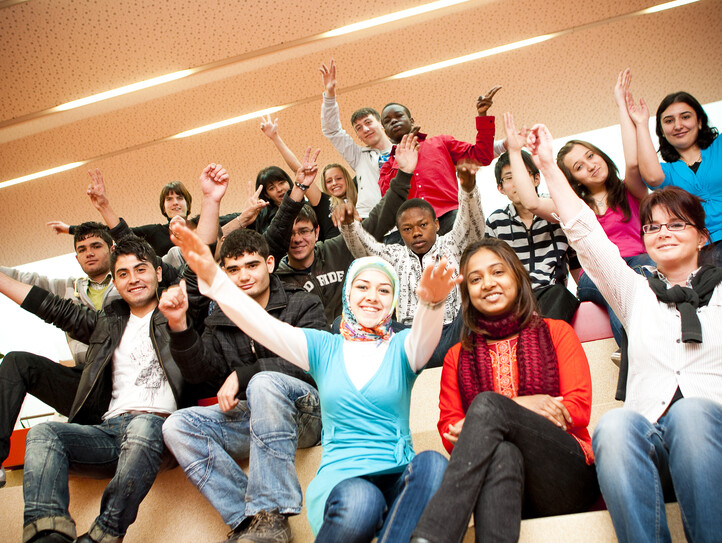 Vielfalt.Qualifiziert: Zum Start ein Klassenfoto