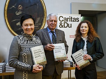 Mag. Gerda Schaffelhofer (Styria Verlagsgruppe), Dr.h.c. Franz Küberl (Caritas), Mag. Dr. Elke Hammer-Luza, MAS (Historische Landeskommission für Steiermark) bei der Buchpräsentation