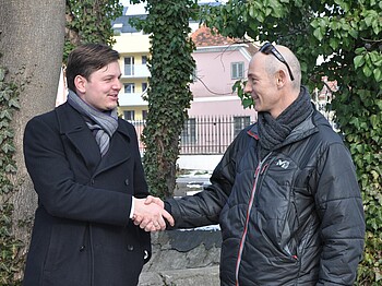 CP AG Vorstand Ing. Thomas Schober mit Michael Lintner, Leiter der Notschlafstellen